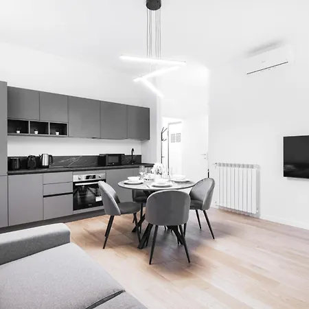 Easylife - Bilocale Con Terrazzo In Risorgimento Appartement Milan