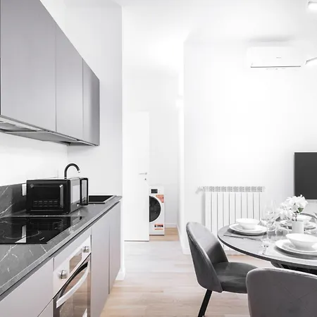 Easylife - Bilocale Con Terrazzo In Risorgimento Appartement Milan