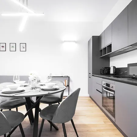 Lägenhet Easylife - Bilocale Con Terrazzo In Risorgimento *