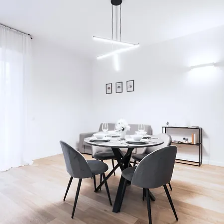Easylife - Bilocale Con Terrazzo In Risorgimento